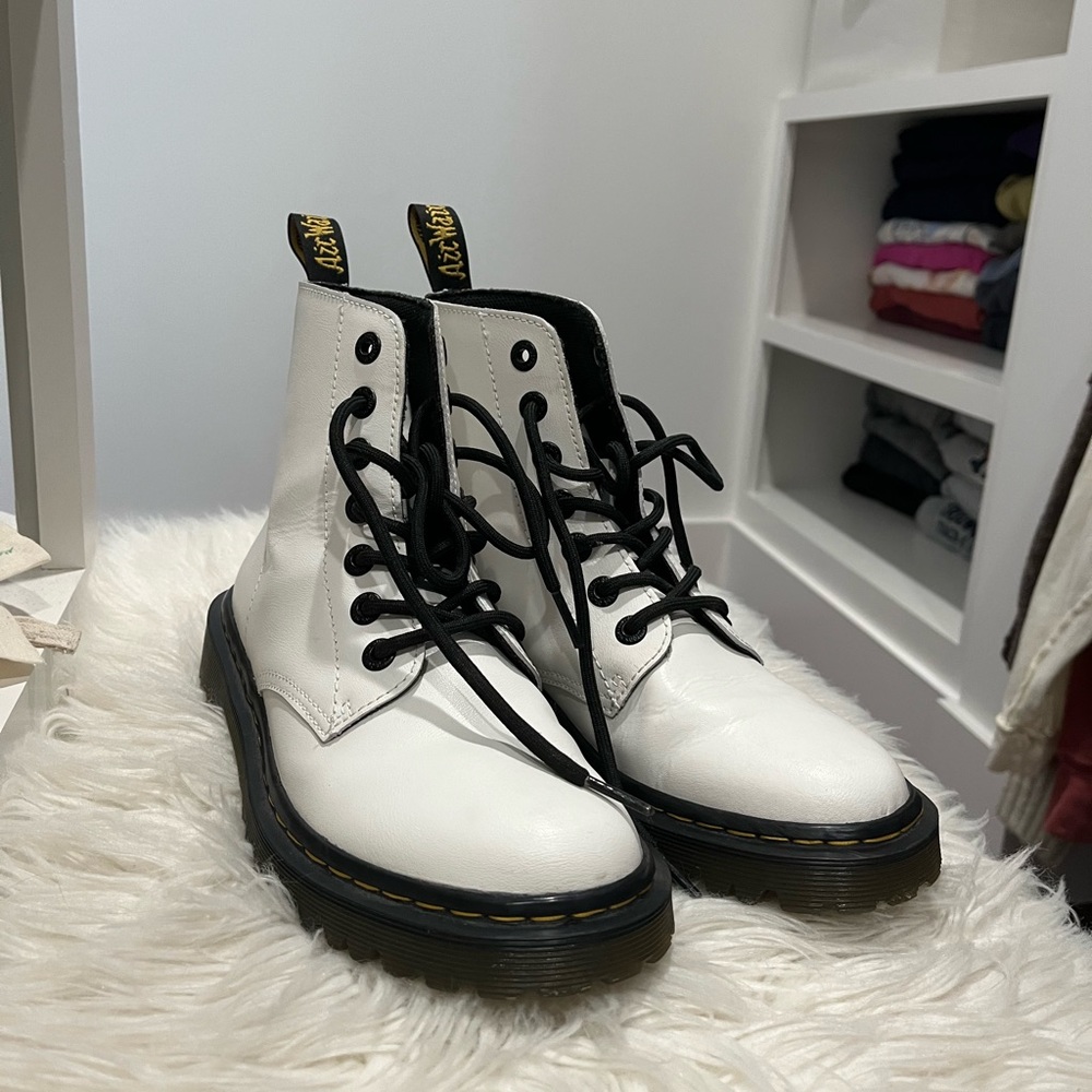 Doc Marten boot